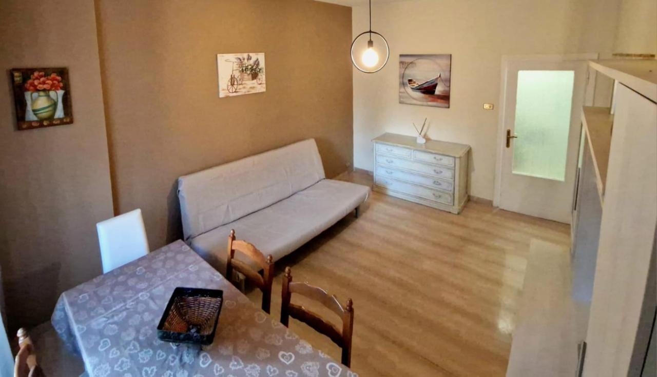 Holiday Home Telese Roma ภายนอก รูปภาพ