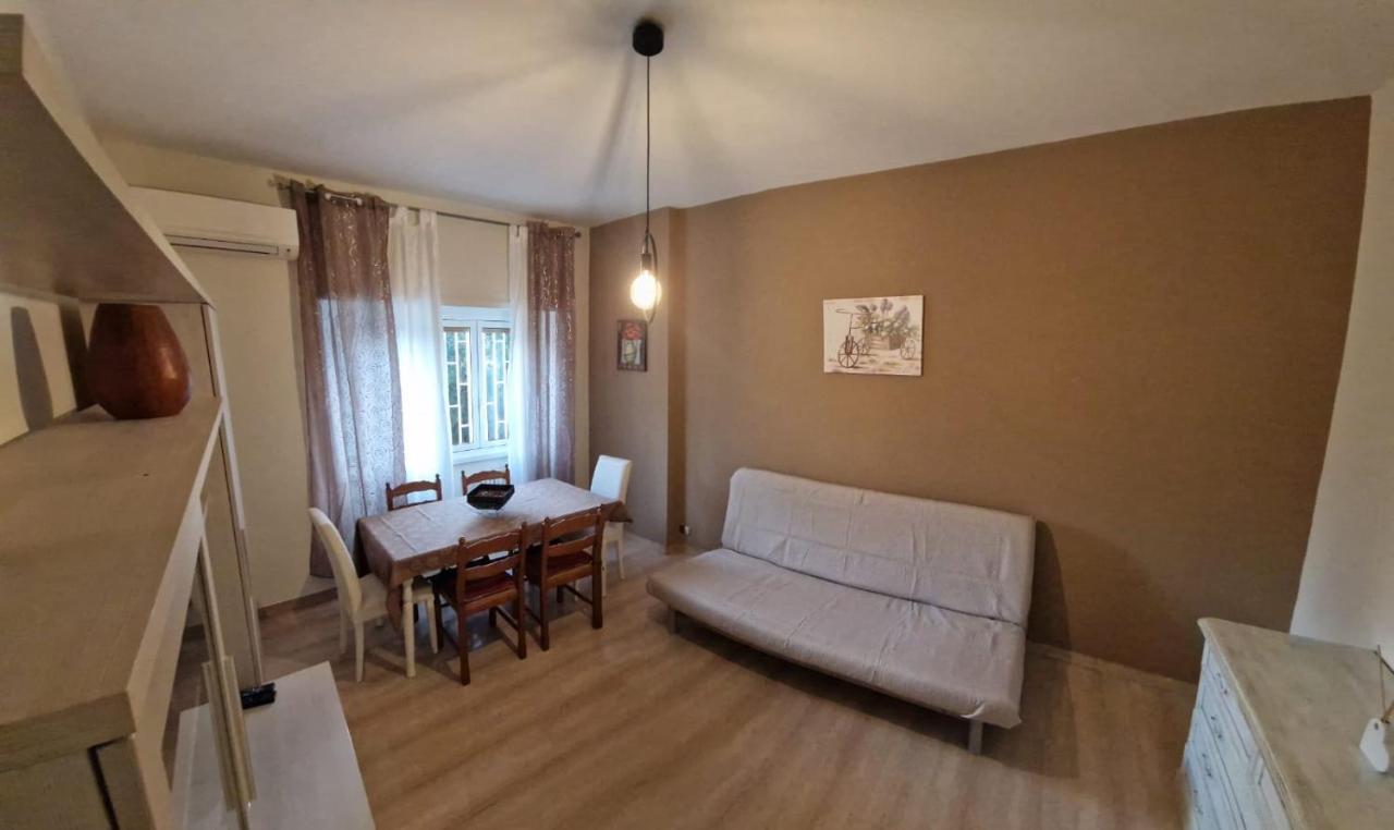 Holiday Home Telese Roma ภายนอก รูปภาพ