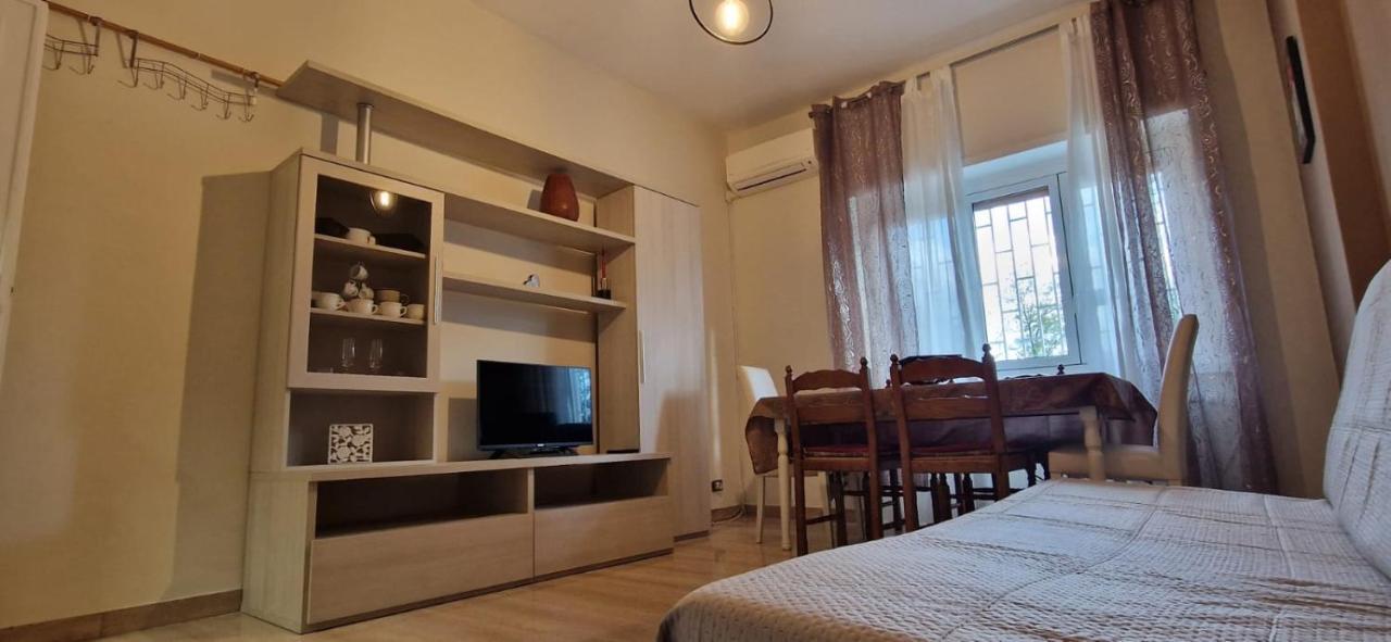 Holiday Home Telese Roma ภายนอก รูปภาพ
